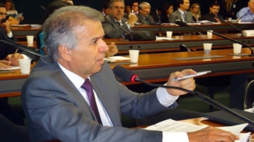 Edinho Araújo é indicado vice-líder do PMDB e reconduzido à Comissão de Viação e Transportes