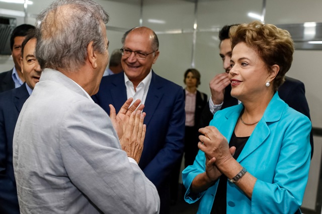 Catanduva - SP, 25/08/2015. Presidenta Dilma Rousseff durante cerimônia de entrega de unidades habitacionais do Residencial Nova Catanduva I e entregas simultâneas de unidades em Araraquara/SP, unidades em Araras/SP e unidades em Mauá/SP do Programa Minha Casa Minha Vida II. Foto: Roberto Stuckert Filho/PR