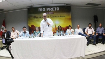 anuncio-secretarios-15-12-16_foto-Fabricio-Spatti-01-1